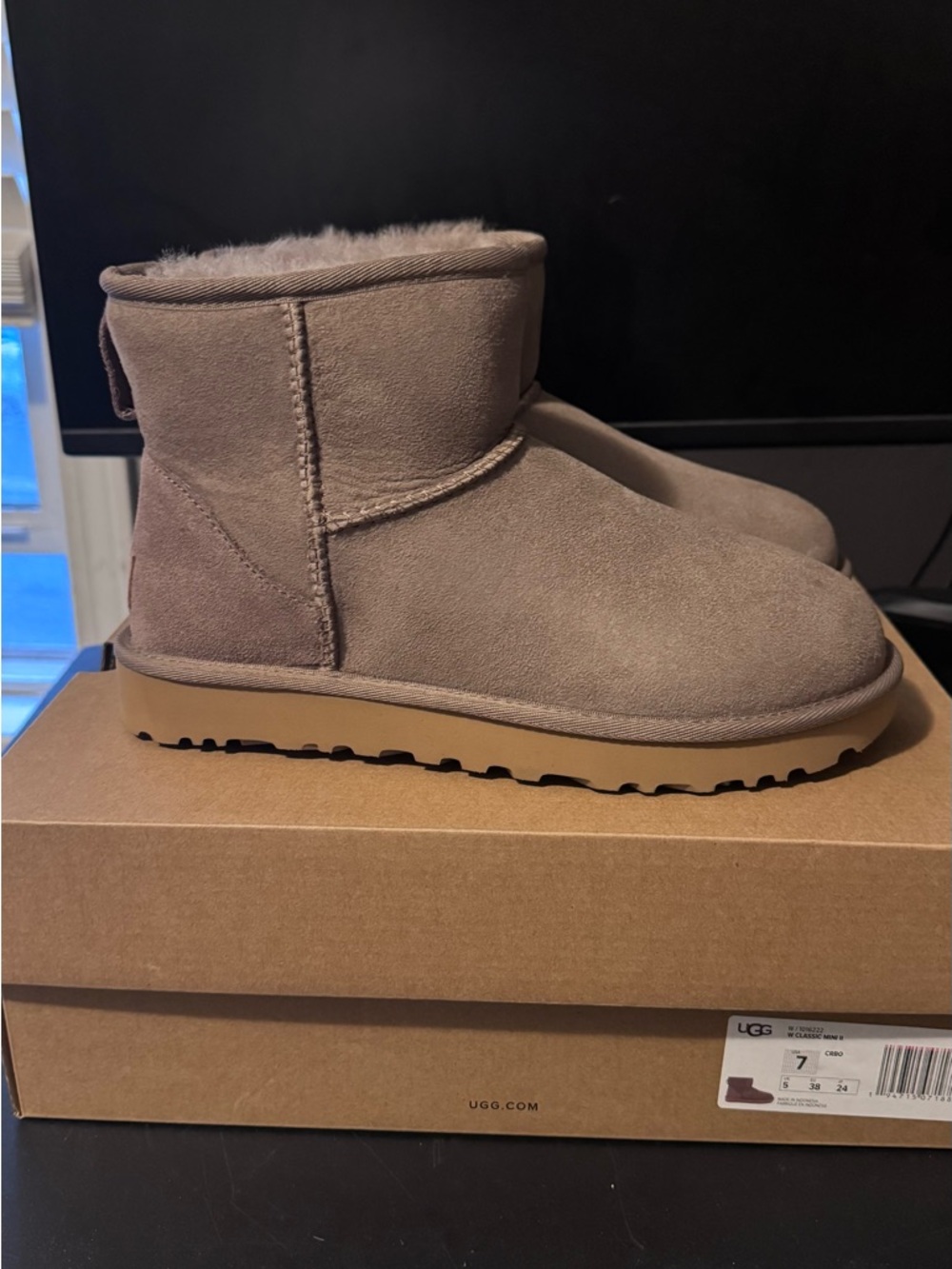 UGG Classic Mini II Boot Label - Carabo color grey-brown